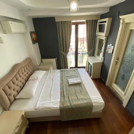 Hotel La Petite Maison Istanbul