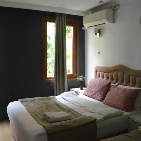 La Petite Maison
