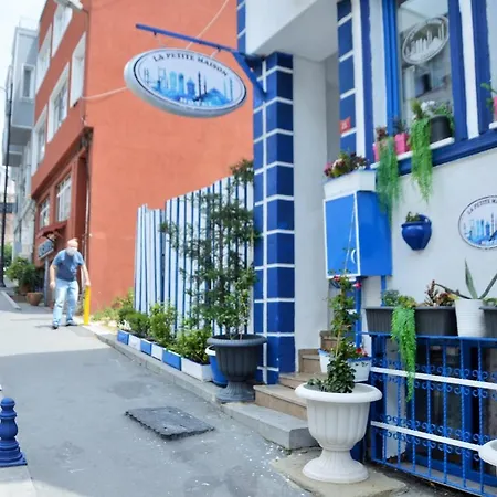 La Petite Maison 3*