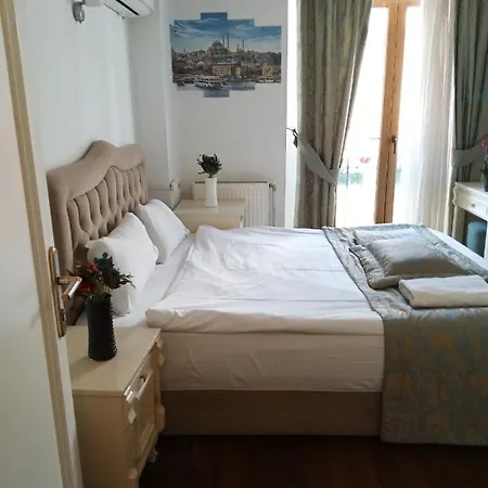La Petite Maison Istanboel