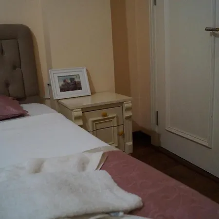 La Petite Maison فندق اسطنبول